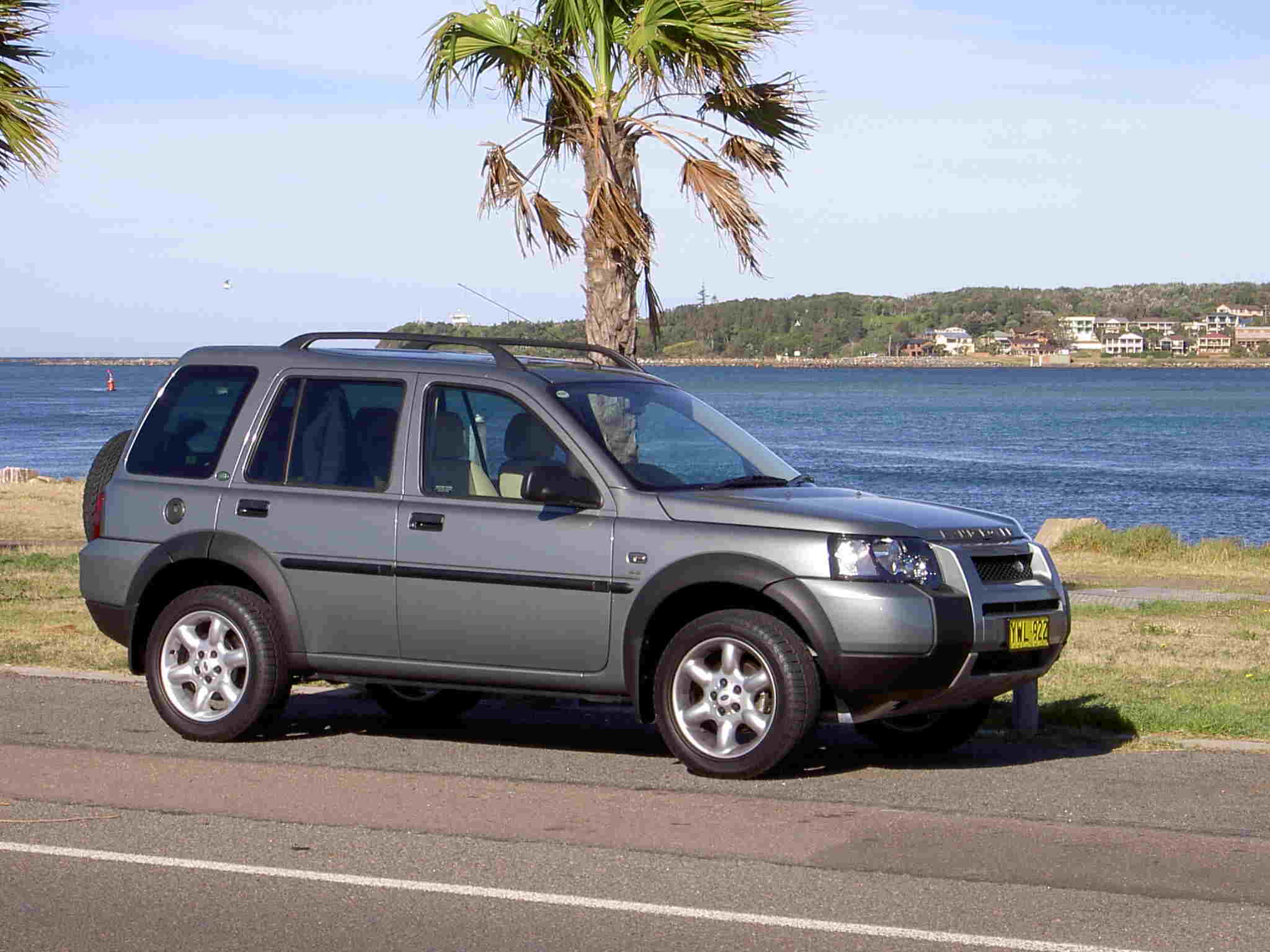 Land Rover Freelander SE